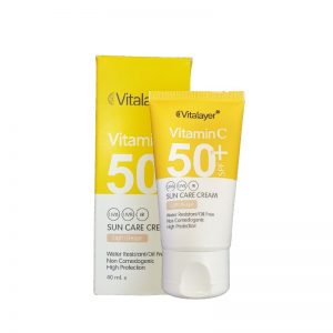 کرم ضد آفتاب ویتامین C ویتالیر بژ طبیعی spf50 حجم ۴۰ میلی لیتر